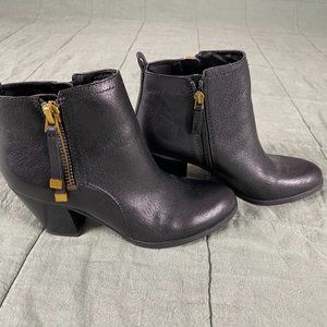 NWOT Leather Franco Sarto ankle boots